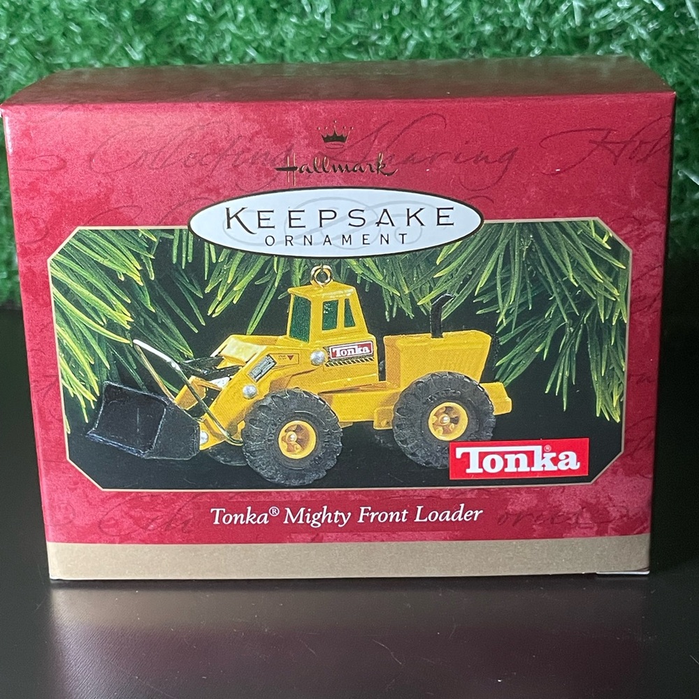 Hallmark Keepsake 1997 Tonka Yellow and Black Construction Vehicle Toy